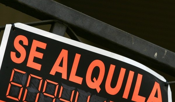 Derogado el Decreto Ley sobre el alquiler de temporada y de habitaciones en Cataluña. Derogado el Decreto Ley sobre el alquiler de temporada y de habitaciones en Cataluña.